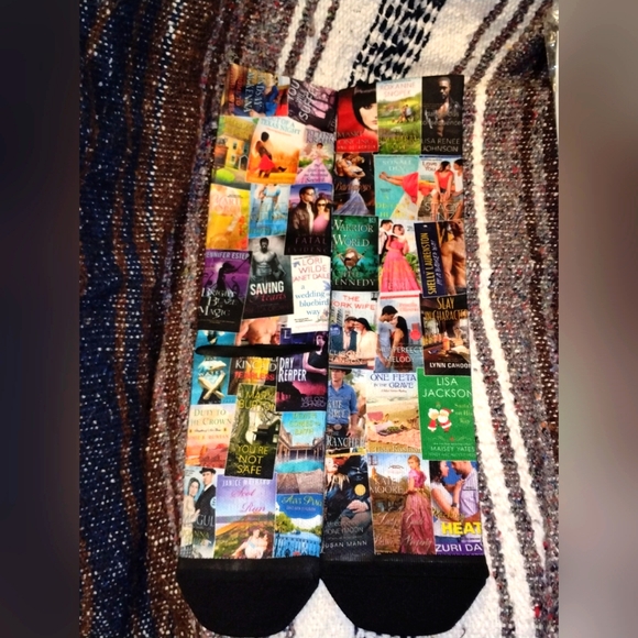 Romance Novel Socks - Picture 6 of 6